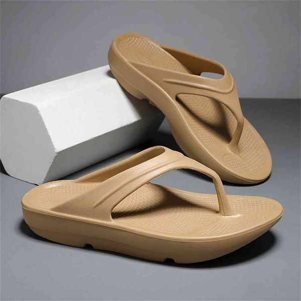 aaa quality wholesale new summer men's slippers beach sandals non-slip casual shoes aicuang shoes thick soles shock wholesale, Black
aaa quality wholesale new summer men's slippers beach sandals non-slip casual shoes aicuang shoes thick soles shock wholesale, Black
