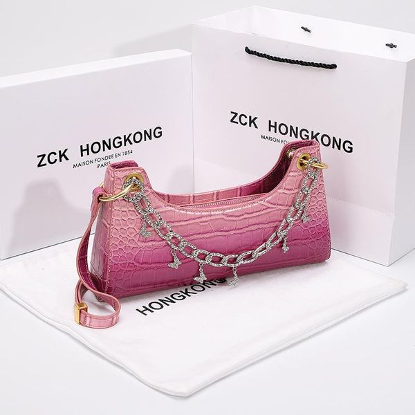 evening bags 2021 fashion luxury designer ladies high-quality leather crocodile pattern chain baguette all-match crossbody shoulder bag c
evening bags 2021 fashion luxury designer ladies high-quality leather crocodile pattern chain baguette all-match crossbody shoulder bag c