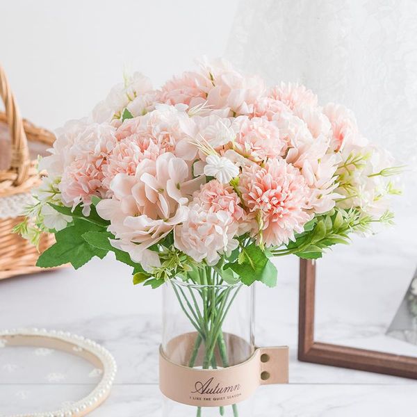 hydrangea artificial flowers silk ball chrysanthemum home decoration living room fake pink bouquet christmas wedding decorative & wreaths
hydrangea artificial flowers silk ball chrysanthemum home decoration living room fake pink bouquet christmas wedding decorative & wreaths