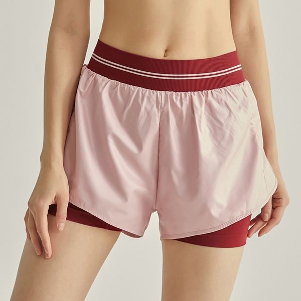 2020 new summer sports women's running fast dry thin yoga shorts loose anti light fitness shorts, Black;white
2020 new summer sports women's running fast dry thin yoga shorts loose anti light fitness shorts, Black;white