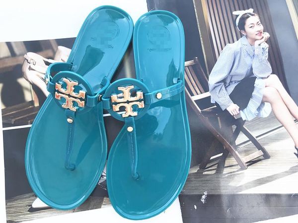 ladies flip flops summer metal buckle beach slippers outer wear shoes fashion women's jelly sandals women, Black
ladies flip flops summer metal buckle beach slippers outer wear shoes fashion women's jelly sandals women, Black