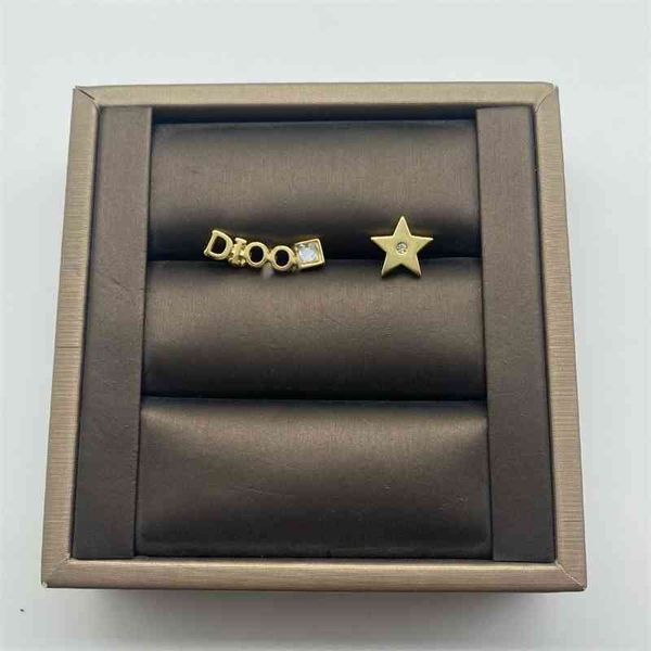 designer jewelry new letter star square asymmetric earrings women's fashion 30nf, Golden
designer jewelry new letter star square asymmetric earrings women's fashion 30nf, Golden
