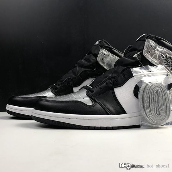 air 1 high og wmns silver toe cd0461-001 1s i women men sports casual shoes sneakers trainers with original box, Black;white
air 1 high og wmns silver toe cd0461-001 1s i women men sports casual shoes sneakers trainers with original box, Black;white