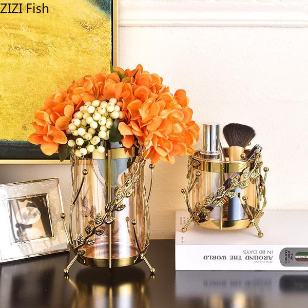 vases european style metal winding leaf vase flower arrangement container counterglass hydroponic gift modern home decoration
vases european style metal winding leaf vase flower arrangement container counterglass hydroponic gift modern home decoration