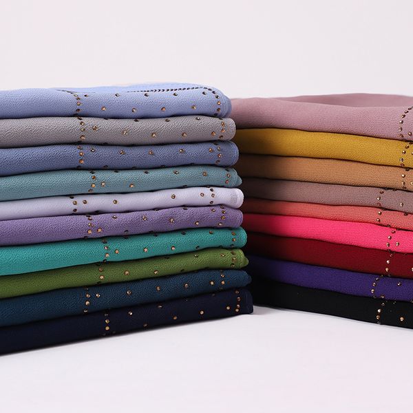 rhinestone decor muslim chiffon hijab scarf women headband plain veil scarves 2021 breathable islamic headscarf turban headwrap, Blue;gray
rhinestone decor muslim chiffon hijab scarf women headband plain veil scarves 2021 breathable islamic headscarf turban headwrap, Blue;gray