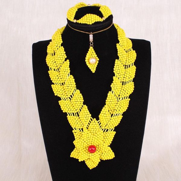 earrings & necklace dudo yellow handmade beaded flowers jewellery set dubai bridal for bride 2021 3 pieces, Silver
earrings & necklace dudo yellow handmade beaded flowers jewellery set dubai bridal for bride 2021 3 pieces, Silver