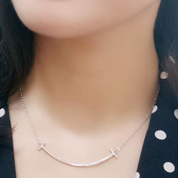 korean simple expression necklace female yuan quan same curved smile face titanium steel plated rose gold chain, Black
korean simple expression necklace female yuan quan same curved smile face titanium steel plated rose gold chain, Black