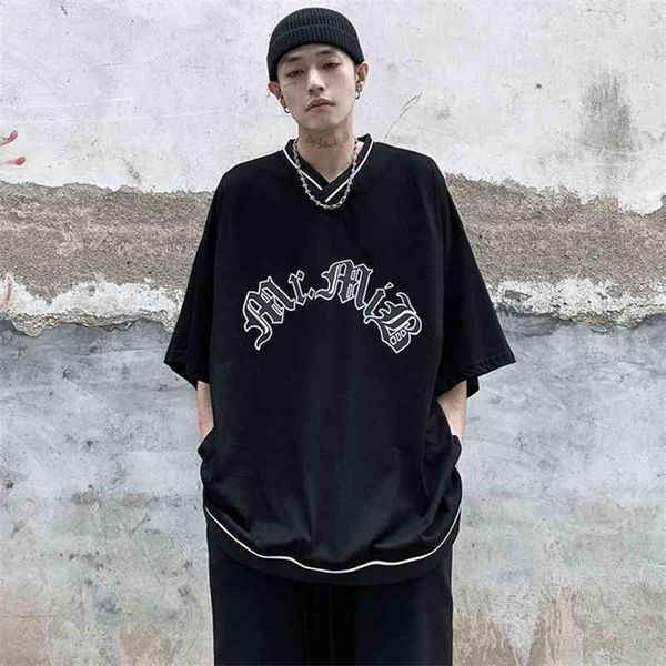 dark black short sleeve men's women's fashion street alphabet summer versatile for men and women student loose v-neck t-shirt, White
dark black short sleeve men's women's fashion street alphabet summer versatile for men and women student loose v-neck t-shirt, White