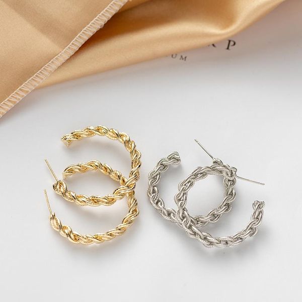 hoop & huggie luxury c letter earrings for women geometric twisted round earings fashion brand korean jewelry z243, Golden;silver
hoop & huggie luxury c letter earrings for women geometric twisted round earings fashion brand korean jewelry z243, Golden;silver