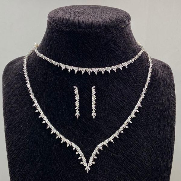 earrings & necklace lanyika jewelry set nobleness zirconia micro pave with earrings, bracelet and ring for woman wedding party gifts, Silver
earrings & necklace lanyika jewelry set nobleness zirconia micro pave with earrings, bracelet and ring for woman wedding party gifts, Silver