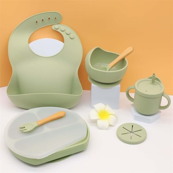 silicone baby feeding bowl tableware waterproof spoon non-slip crockery bpa dishes for 211021
silicone baby feeding bowl tableware waterproof spoon non-slip crockery bpa dishes for 211021