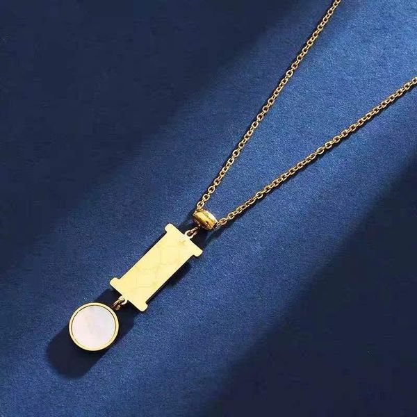 pendant necklaces round shell necklace for elegant women in party 2021 trend, Silver
pendant necklaces round shell necklace for elegant women in party 2021 trend, Silver
