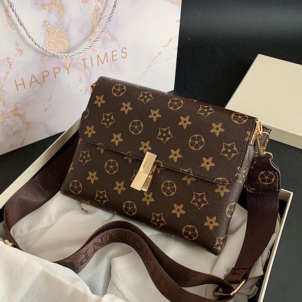 shopping presbyopic bag womens bag 2021 new fashion clutch envelope package internet celebrity all-matching student shoulder shopping bag sm 
shopping presbyopic bag womens bag 2021 new fashion clutch envelope package internet celebrity all-matching student shoulder shopping bag sm