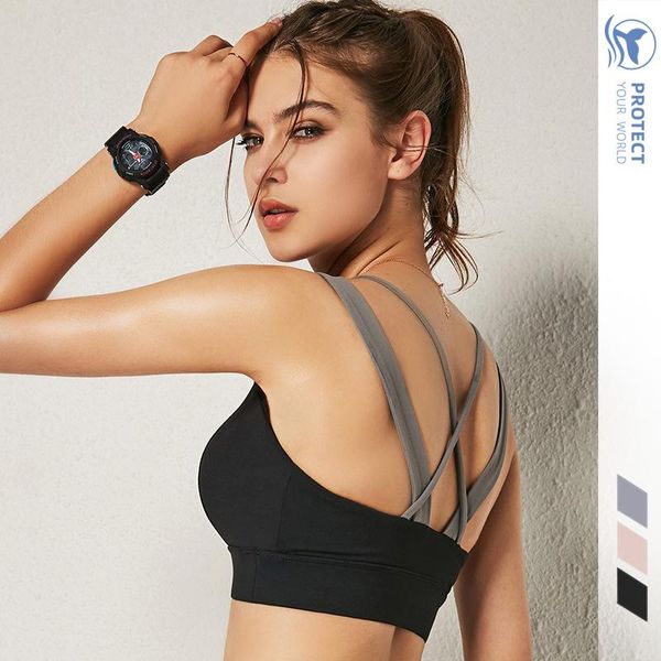 gym clothing 2021 women sports underwear gathers shockproof wicking breathable quick-drying running yoga fitness bra, White;black
gym clothing 2021 women sports underwear gathers shockproof wicking breathable quick-drying running yoga fitness bra, White;black