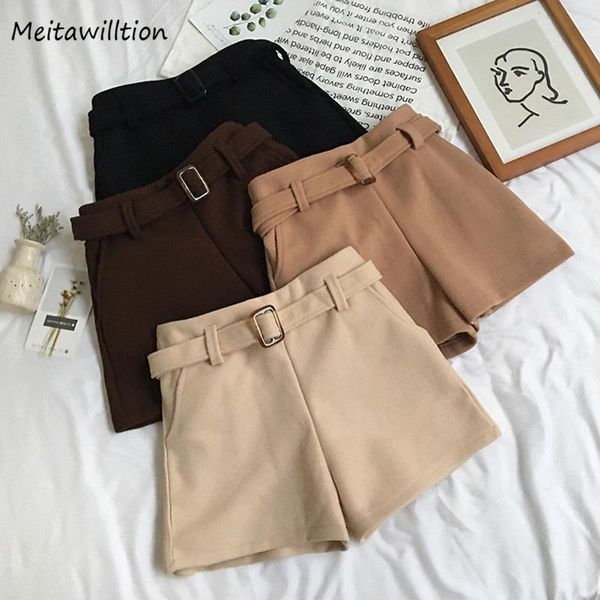 women's shorts women high waist pockets casual solid wool korean 2021 autumn winter wide legs with belt, White;black
women's shorts women high waist pockets casual solid wool korean 2021 autumn winter wide legs with belt, White;black