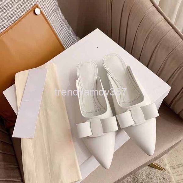 slippers wear sandals outside. women's sandals. fashionable and comfortable in summer. baotou temperament. pointed flat bottomed, Black
slippers wear sandals outside. women's sandals. fashionable and comfortable in summer. baotou temperament. pointed flat bottomed, Black