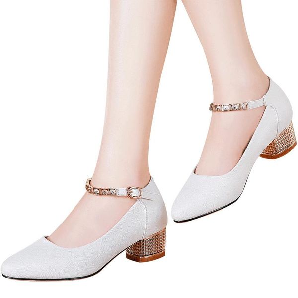 dress shoes zxryxgs fashion round head shallow a word buckle 4 cm high-heeled woman 2021 thick heel comfortable ol work, Black
dress shoes zxryxgs fashion round head shallow a word buckle 4 cm high-heeled woman 2021 thick heel comfortable ol work, Black