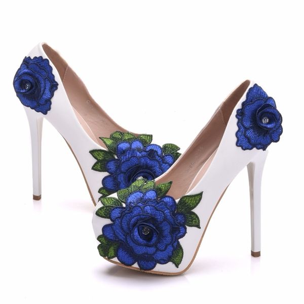 dress shoes women's high heels, bridal slippers with pearls and lace, large fourcm sizes a634, Black
dress shoes women's high heels, bridal slippers with pearls and lace, large fourcm sizes a634, Black