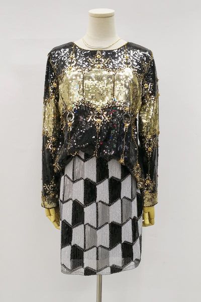 skirts h80&s90 women fashion embroidered bing bling sequined skirt female beaded geometic mini party club, Black
skirts h80&s90 women fashion embroidered bing bling sequined skirt female beaded geometic mini party club, Black