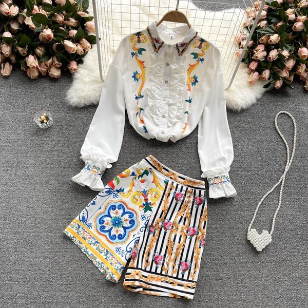 women's tracksuits 2021 spring autumn suit for women flare long sleeve loose shirts + retro print high waist short pants two piece set, Gray
women's tracksuits 2021 spring autumn suit for women flare long sleeve loose shirts + retro print high waist short pants two piece set, Gray