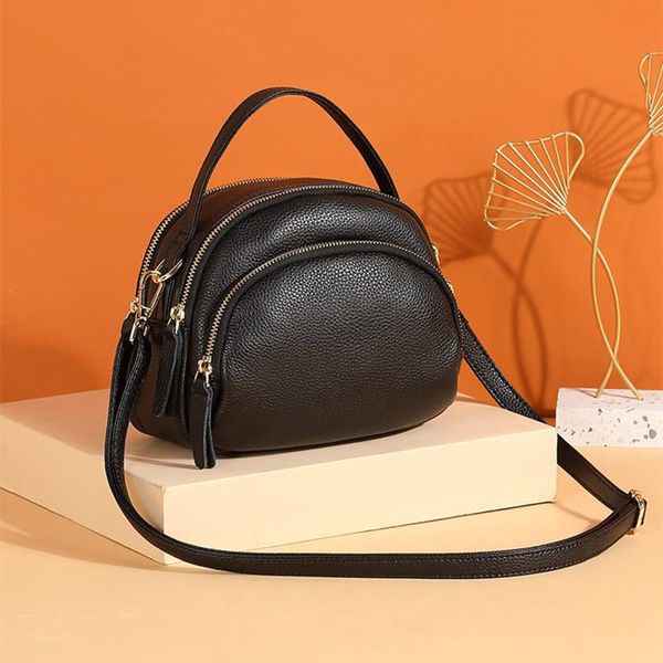 evening bags genuine leather women circular bag 2021 fashion all match single shoulder handbags sac de luxe femme marque
evening bags genuine leather women circular bag 2021 fashion all match single shoulder handbags sac de luxe femme marque