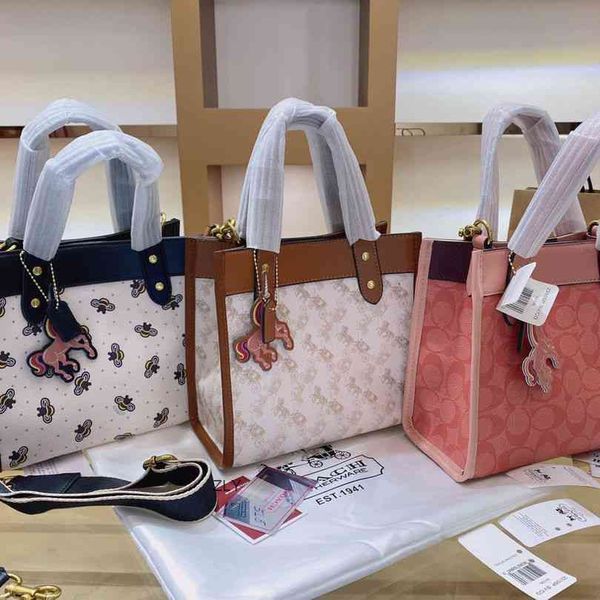 bag female messenger versatile large capacity shoulder 2021 new fashion korean simple hand-held women's tote zly bags handbag women lux
bag female messenger versatile large capacity shoulder 2021 new fashion korean simple hand-held women's tote zly bags handbag women lux