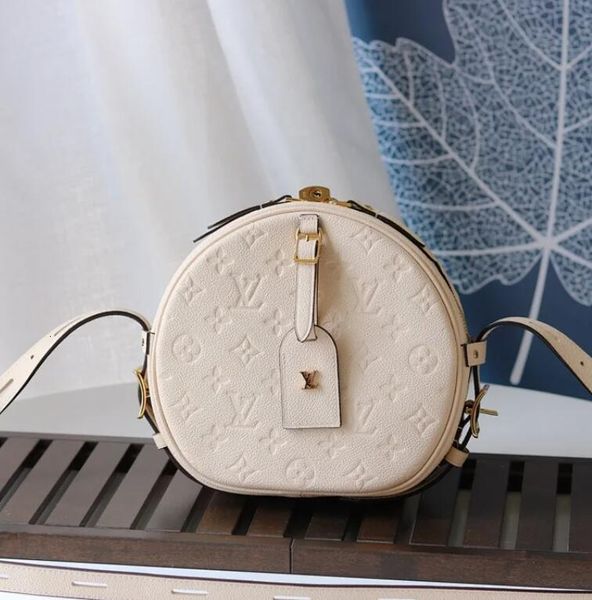 evening designer luxury m45276 m45167 boite chapeau souple handbag handbags iconic handles shoulder bags totes cross body bag clutches
evening designer luxury m45276 m45167 boite chapeau souple handbag handbags iconic handles shoulder bags totes cross body bag clutches
