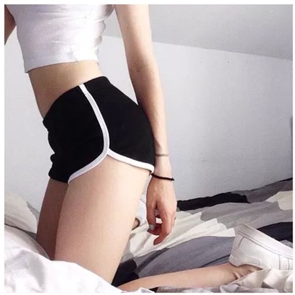women's shorts new single wear color matching leisure sports in summer of 2019, White;black
women's shorts new single wear color matching leisure sports in summer of 2019, White;black