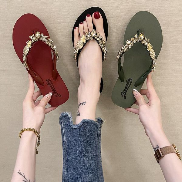 slippers low shoes ladies' rubber flip flops glitter slides slipers women shale female beach flat hawaiian jelly 2021 sabot hoof, Black
slippers low shoes ladies' rubber flip flops glitter slides slipers women shale female beach flat hawaiian jelly 2021 sabot hoof, Black