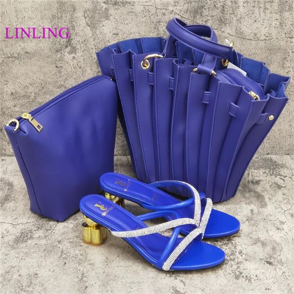 dress shoes 2021 italian design arrival summer african low heels women and bag set in blue color for party wedding, Black
dress shoes 2021 italian design arrival summer african low heels women and bag set in blue color for party wedding, Black