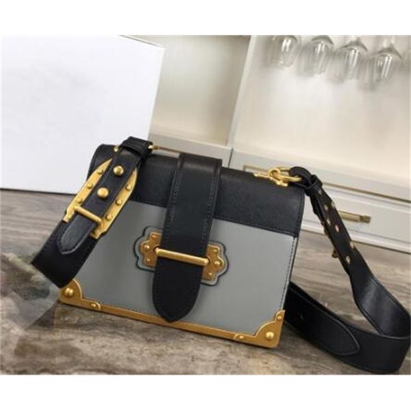 newset chain shoulder bags 20cm insert buckle purse square handbags genuine leather women clutch messenger bag crossbody totes
newset chain shoulder bags 20cm insert buckle purse square handbags genuine leather women clutch messenger bag crossbody totes