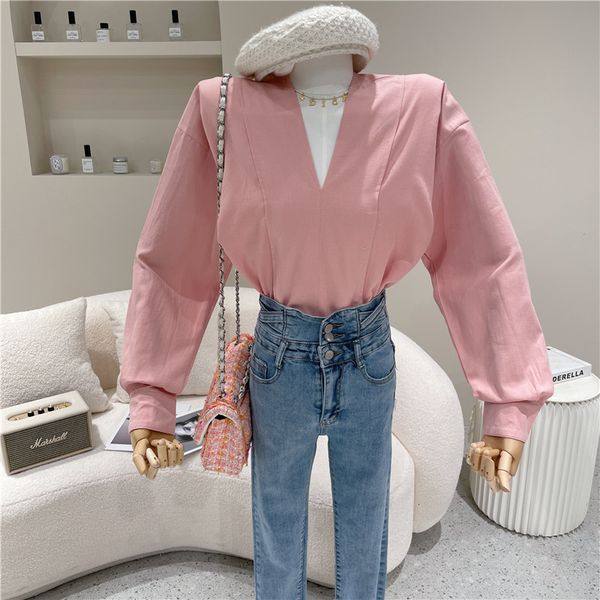 blouses spring summer 2021 female fashion niche white temperament with sleeve-v-cleavage of a shirt
blouses spring summer 2021 female fashion niche white temperament with sleeve-v-cleavage of a shirt