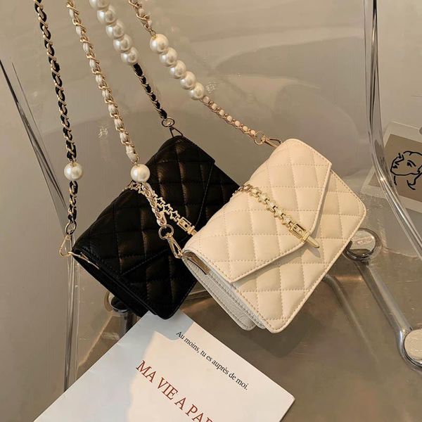 evening bags summer pearl chain bag fashion western style small square female messenger woman shoulder bolsa
evening bags summer pearl chain bag fashion western style small square female messenger woman shoulder bolsa