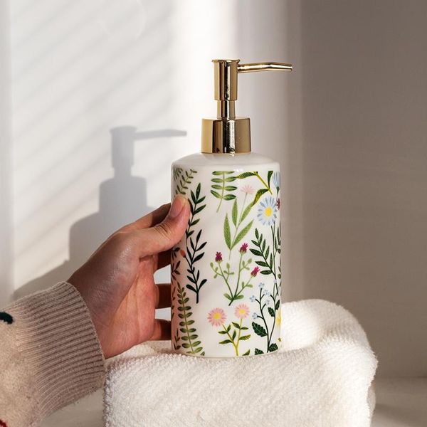 liquid soap dispenser american bathroom ceramic hand sanitizer bottles shampoo shower gel bottle decal flower lotion
liquid soap dispenser american bathroom ceramic hand sanitizer bottles shampoo shower gel bottle decal flower lotion