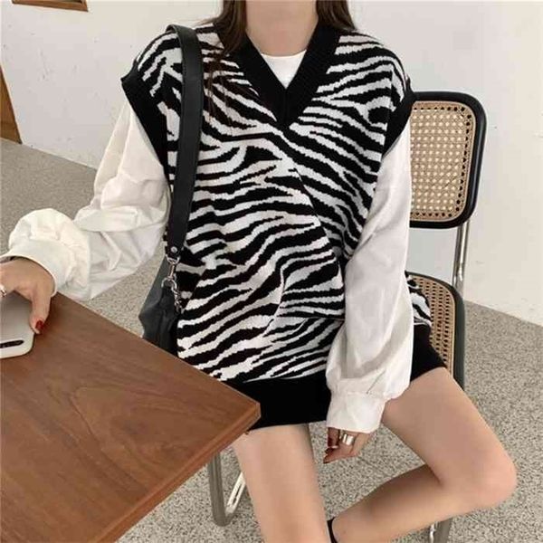 women waistcoat sweater vest fashion zebra pattern knitted sweaters pullover v neck autumn winter warm loose woman clothes, Black;white
women waistcoat sweater vest fashion zebra pattern knitted sweaters pullover v neck autumn winter warm loose woman clothes, Black;white