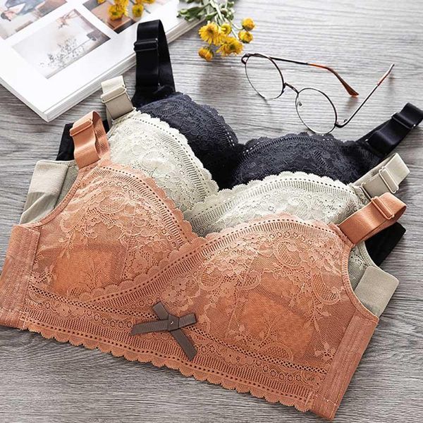 bras bra plus size 38 40 42 thin cotton honeycomb hole comfortable underwear women lace brassiere lingerie, Red;black
bras bra plus size 38 40 42 thin cotton honeycomb hole comfortable underwear women lace brassiere lingerie, Red;black