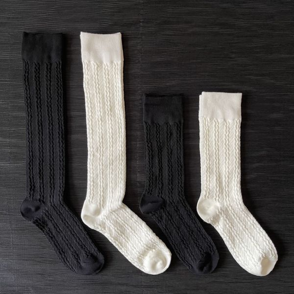 twist pattern solid color black and white long and short jk women's socks autumn retro stockings, Black;white
twist pattern solid color black and white long and short jk women's socks autumn retro stockings, Black;white