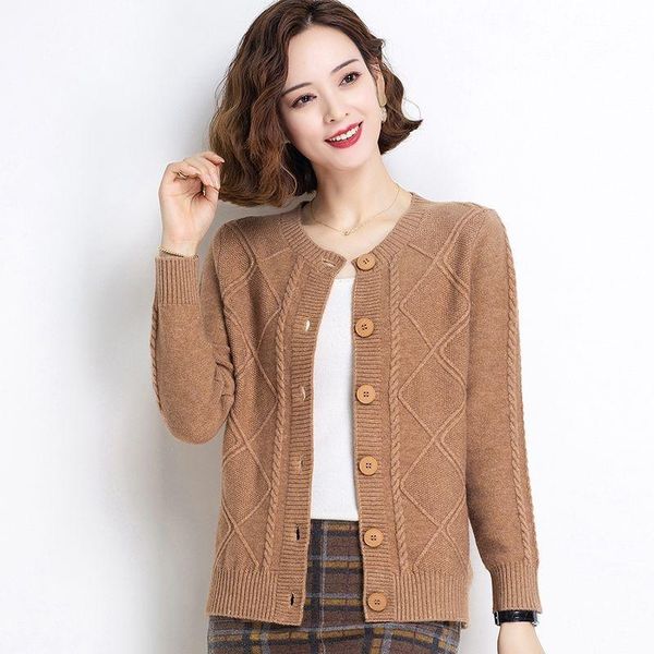 women's knits & tees sweaters plus size short knit jackets 2021 autumn knitted cotton buttons splicing cardigan jumper sweater woman, White
women's knits & tees sweaters plus size short knit jackets 2021 autumn knitted cotton buttons splicing cardigan jumper sweater woman, White