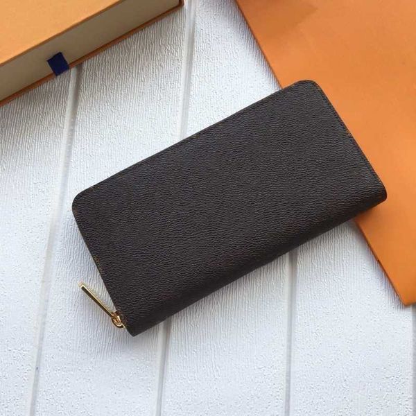 wallets wallet long letter zipper purse luxury card holder with box premium women, Red;black
wallets wallet long letter zipper purse luxury card holder with box premium women, Red;black