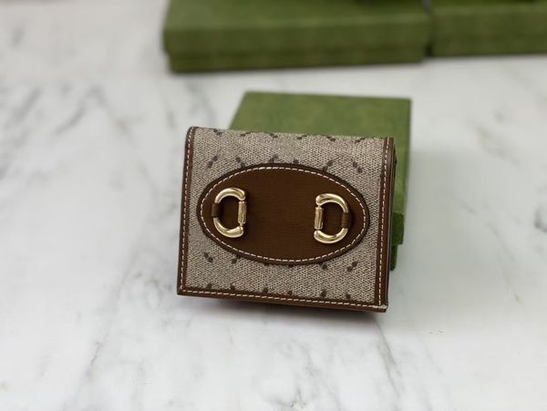 woman horsebit 1955 case wallet beige/ebony canvas a material with low environmental impact lady credit card purse, Red;black
woman horsebit 1955 case wallet beige/ebony canvas a material with low environmental impact lady credit card purse, Red;black