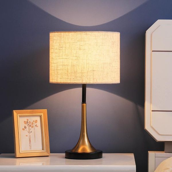 table lamps nordic iron for living room home decor bedroom bedside lamp fabric lampshade modern led makeup light fixtures
table lamps nordic iron for living room home decor bedroom bedside lamp fabric lampshade modern led makeup light fixtures