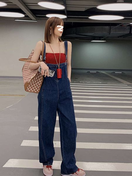 alice huahua family age reducing jumpsuit detachable denim strap pants wide leg, Blue
alice huahua family age reducing jumpsuit detachable denim strap pants wide leg, Blue