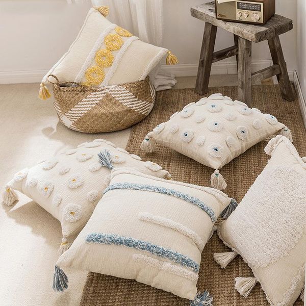 bohemia cushion cover living room hand-embroidered pillowcase nordic tassel waist cojines decorativos para sofa cushion/decorative pillow
bohemia cushion cover living room hand-embroidered pillowcase nordic tassel waist cojines decorativos para sofa cushion/decorative pillow