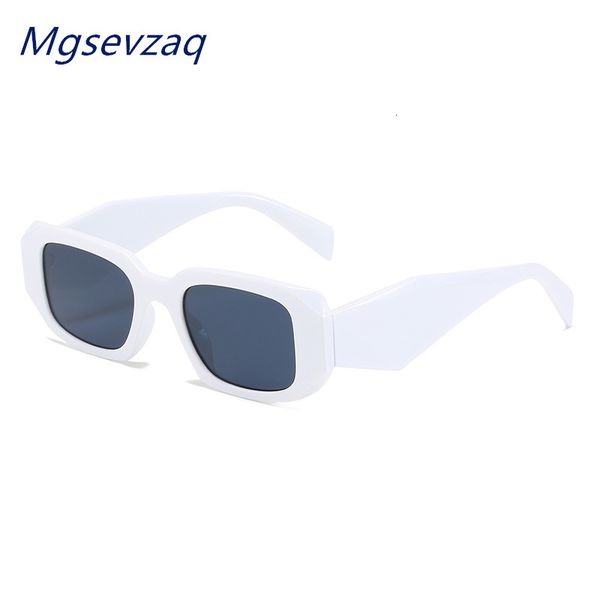 summer sunglasses vintage luxury brand seay designer for women 2021 fashion small square eyewear elegant trend leopard big shades, White;black
summer sunglasses vintage luxury brand seay designer for women 2021 fashion small square eyewear elegant trend leopard big shades, White;black