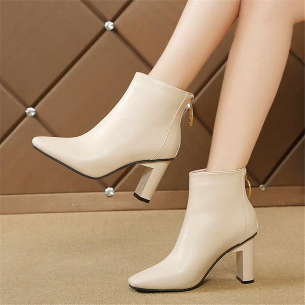 boots 20 autumn and winter leather square toe high heel zipper short thick women's shoes large size, Black
boots 20 autumn and winter leather square toe high heel zipper short thick women's shoes large size, Black
