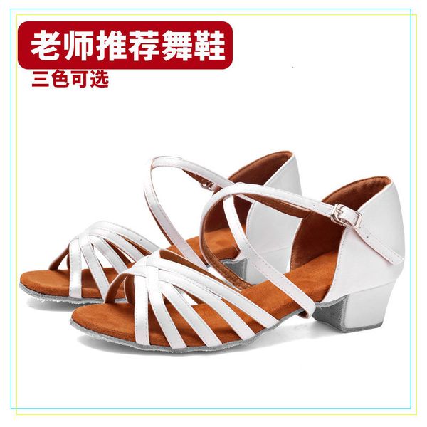 latin dance sho summer chilen's performance competition dignated girls' cow leather
latin dance sho summer chilen's performance competition dignated girls' cow leather