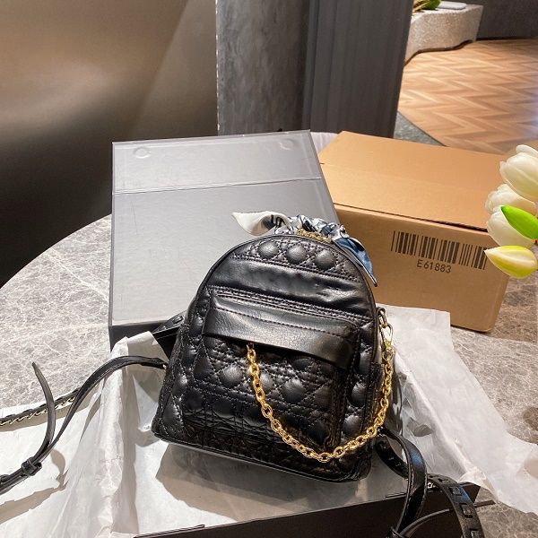 backpack woman bag mini size fashion style hang out luxury designer bags female bags 2021 travel bag
backpack woman bag mini size fashion style hang out luxury designer bags female bags 2021 travel bag