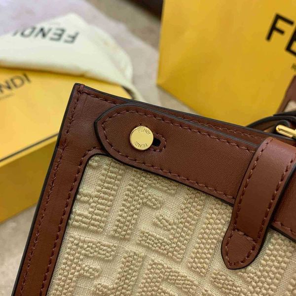 2021 fashion trend new women's bag tote canvas embroidery cowhide light ripe leisure one shoulder underarm bags factory zly
2021 fashion trend new women's bag tote canvas embroidery cowhide light ripe leisure one shoulder underarm bags factory zly