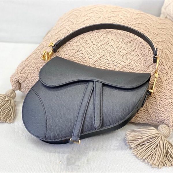 design hand 6.18 activity new high end leather palm pattern saddle portable one shoulder women's bag oq2i
design hand 6.18 activity new high end leather palm pattern saddle portable one shoulder women's bag oq2i
