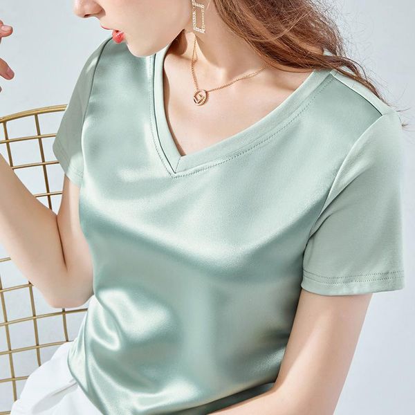 women's t-shirt acetate woman 2021 summer trend korean loose stitching satin clavicle v-neck short-sleeved c0024, White
women's t-shirt acetate woman 2021 summer trend korean loose stitching satin clavicle v-neck short-sleeved c0024, White